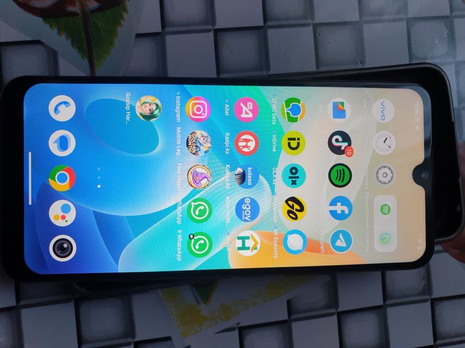 Vivo y55 8+8 озу (обмен)