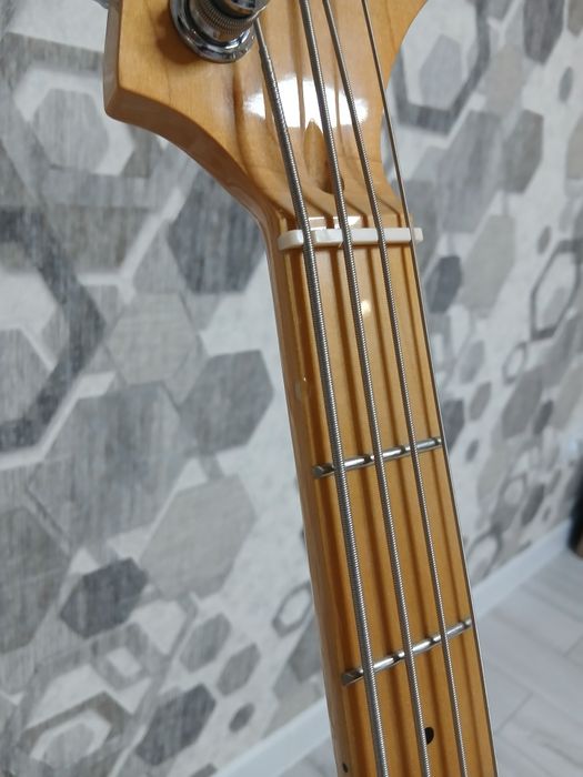 Крутейшая бас-гитара Prodipe