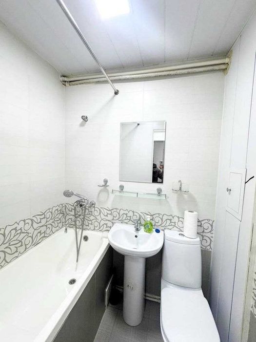 V3711 ПРОДАЕТСЯ 1/1/4 на: Чиланзар 5 кв  Ор.р:Метро Хамза. 25м2