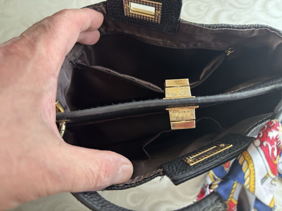 Продам  женские сумки