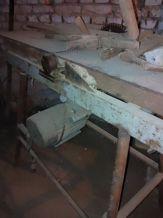 Дърводелски машини