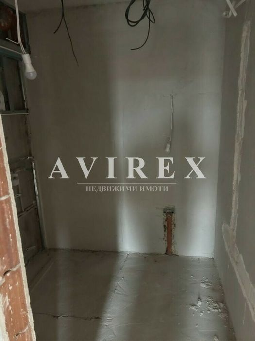 Продава се Тристаен апартамент в Пловдив, Кършияка - 141 кв.м за 723 €/кв.м - Снимка #9