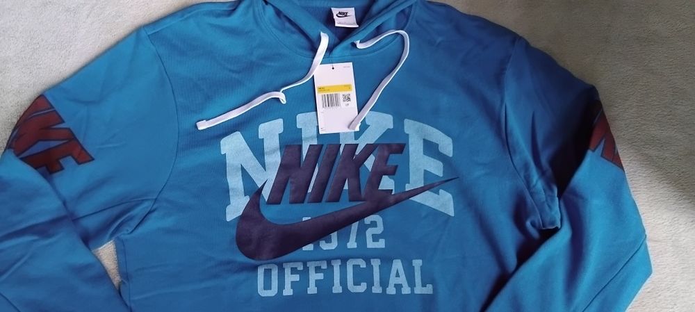 Nike суитшърт нов и две долнища