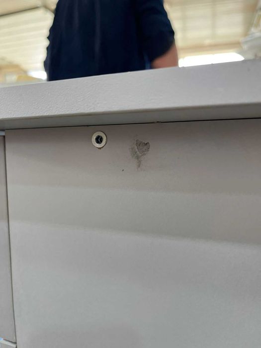 Стол однотумбовый , ЛДСП (Пепел)