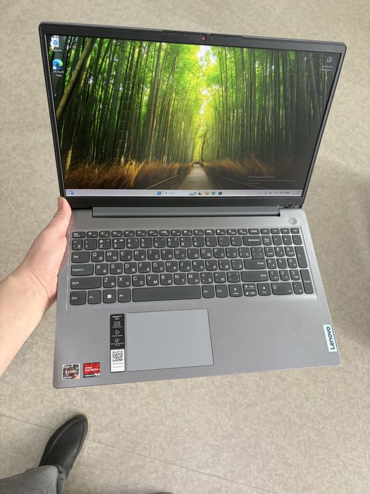 Продам ноутбук Lenovo