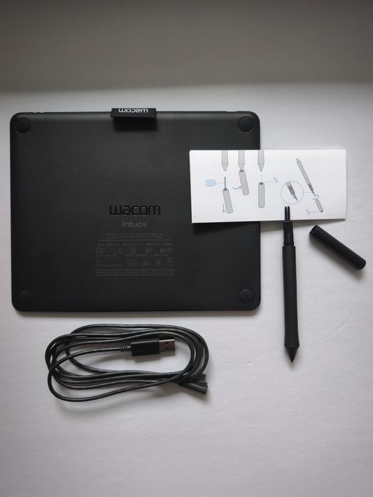 Tabletă Grafică Wacom Intous S Black