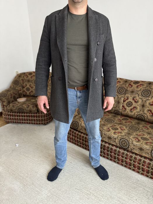 Мужское пальто серое