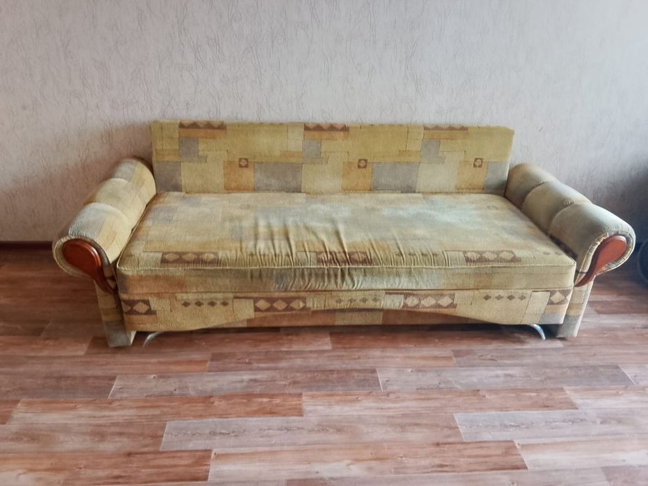 Продам мягкий уголок.