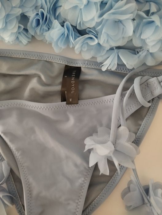 Страхотен нов бански