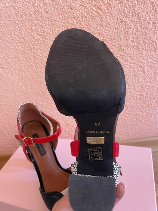 Сандали на висок ток Jorge Bischoff