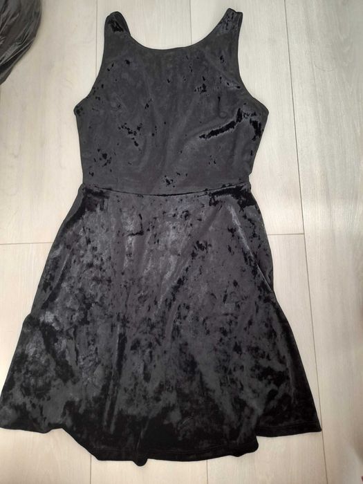 Дамска рокля от H&M