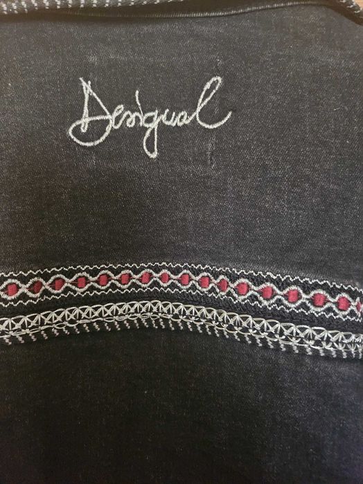 Дънково яке Desigual