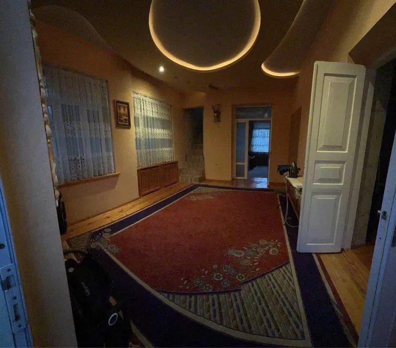 Продаётся Дом Яккасарай махалля Ракат 3 сотки Фасад 16м 5 комнат