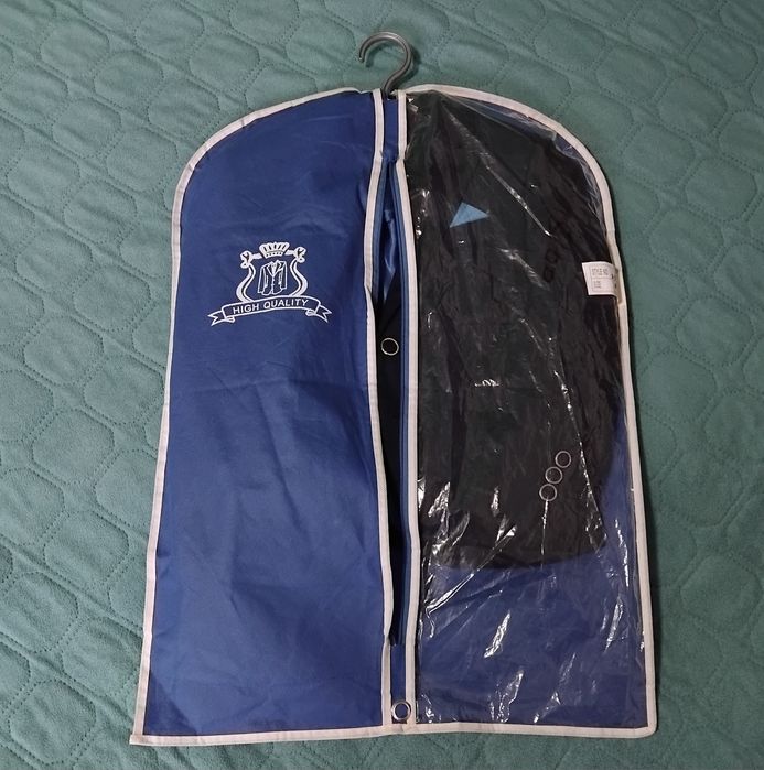 Продам школьную форму для мальчиков