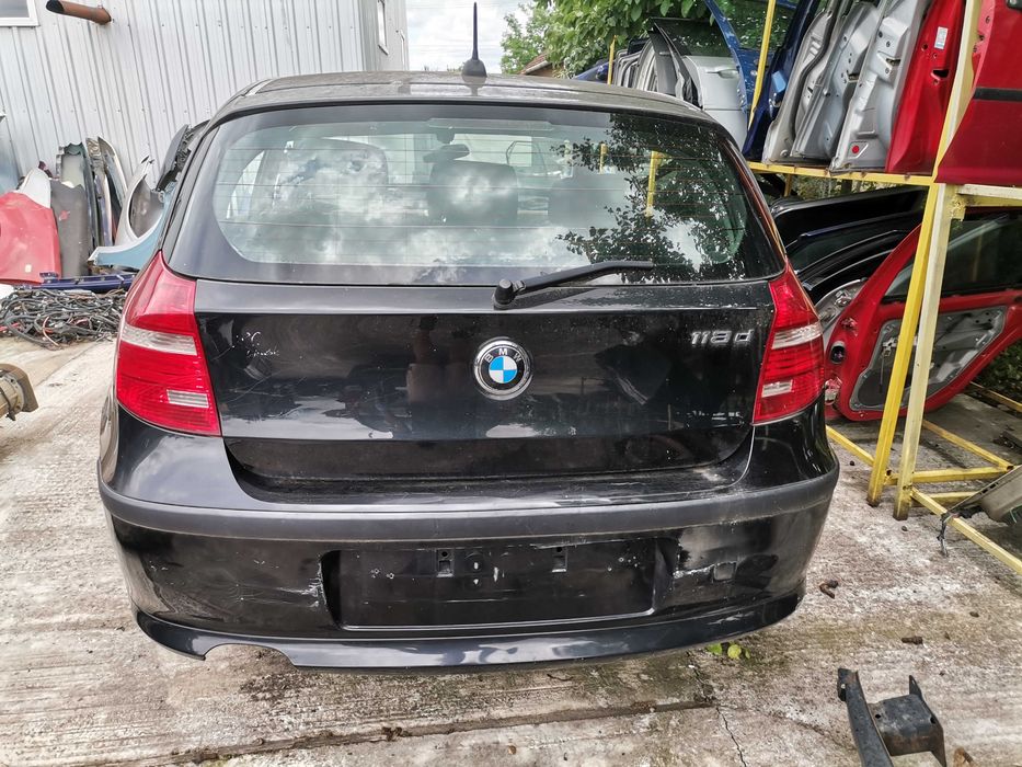 Haion  portbagaj BMW seria 1 e81 e87