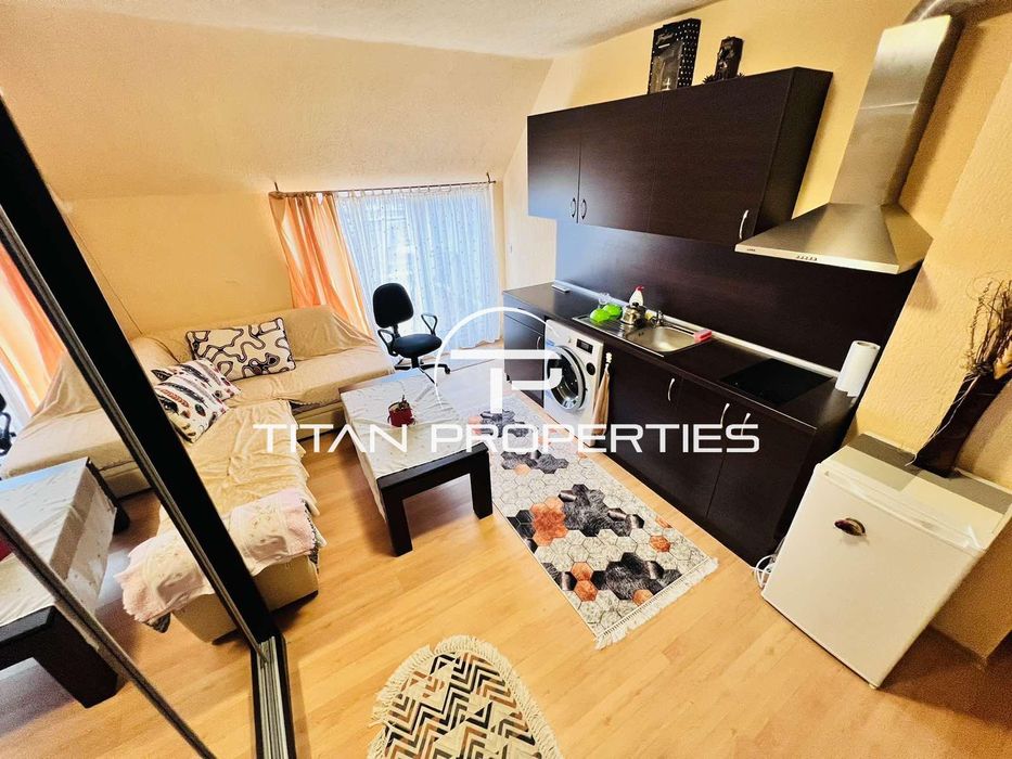 Дава се под наем Едностаен апартамент в Бургас, Меден рудник - зона В - 30 кв.м за 255 € - Снимка #2