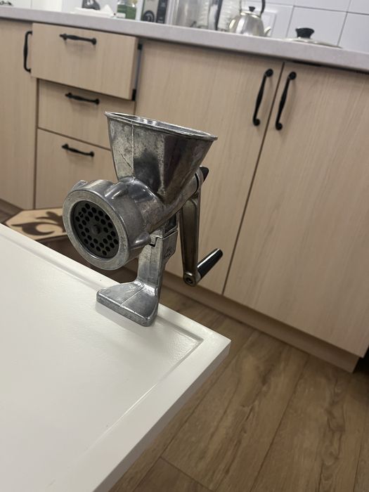 Мясорубка ссср чугунная