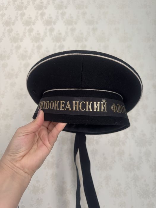 Продам черную бескозырку