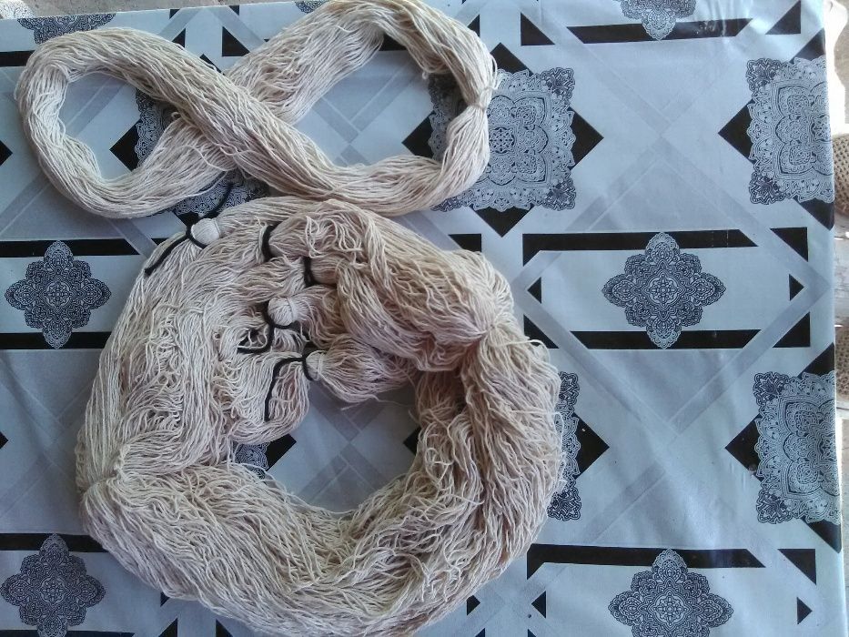 Продавам въжета - фитил за свещи на гранки.