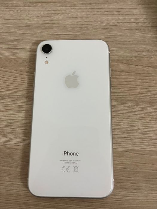 iPhone XR 128 ГБ
