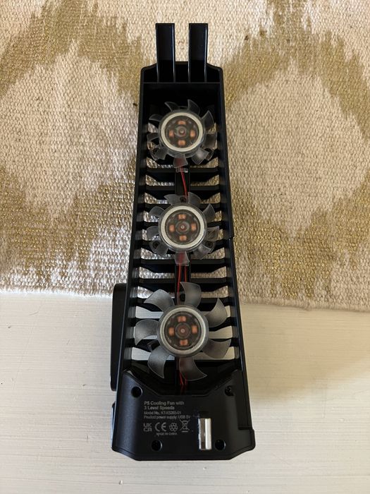 PS5 охладител НОВ
