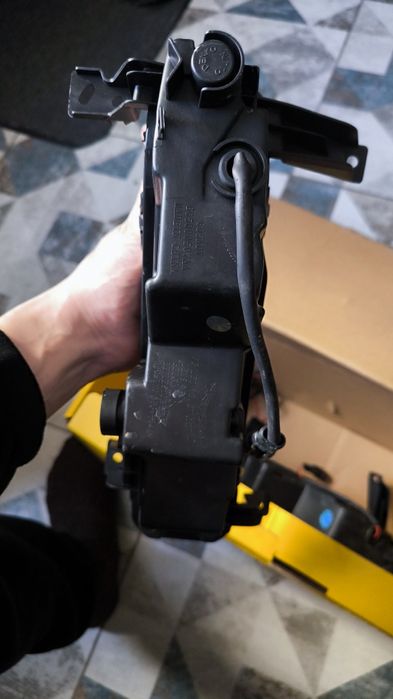 Продам Противотуманки черри тиго 8 про мах