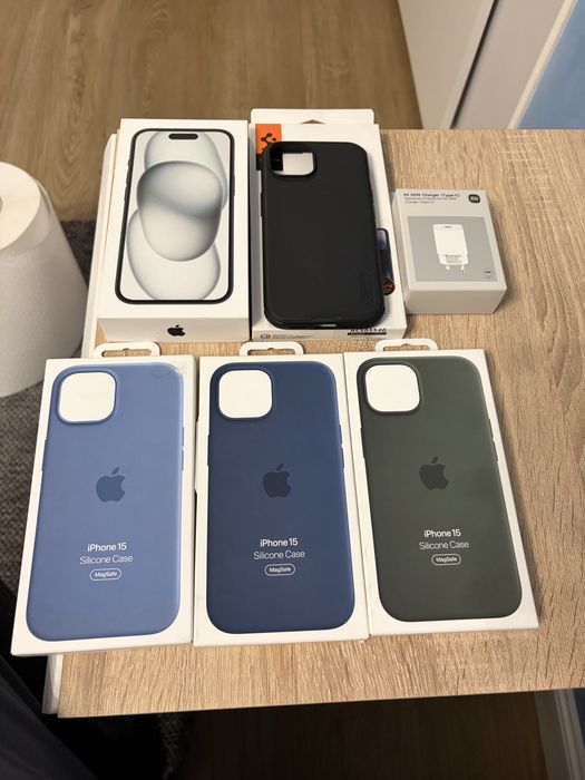 Смартфон Apple iPhone 15 128GB