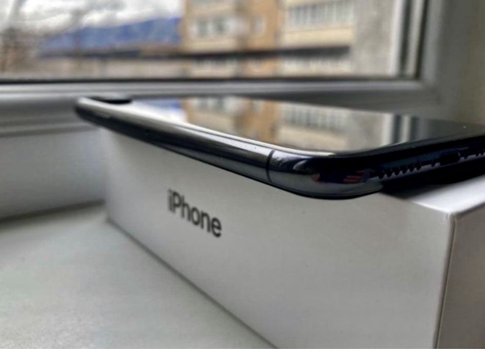 Apple iPhone XS (64GB) Space Gray