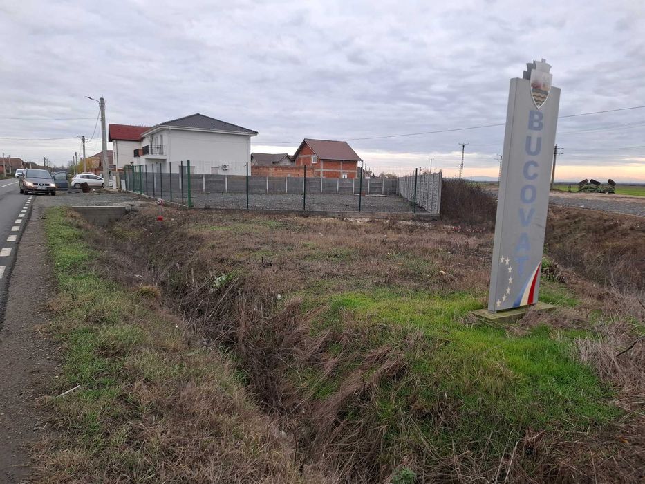 Inchiriez teren pentru servicii, la sosea in Bucovat > Mosnita Veche