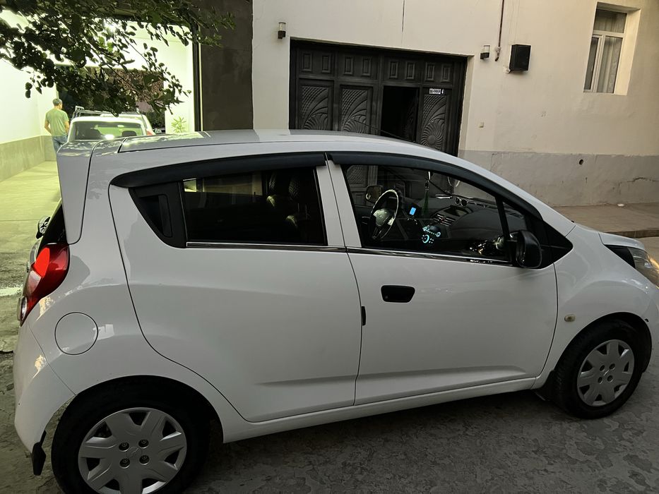 Srochna Spark 2018-yil 2-pozitsiya ideal holatda sotiladi!!!