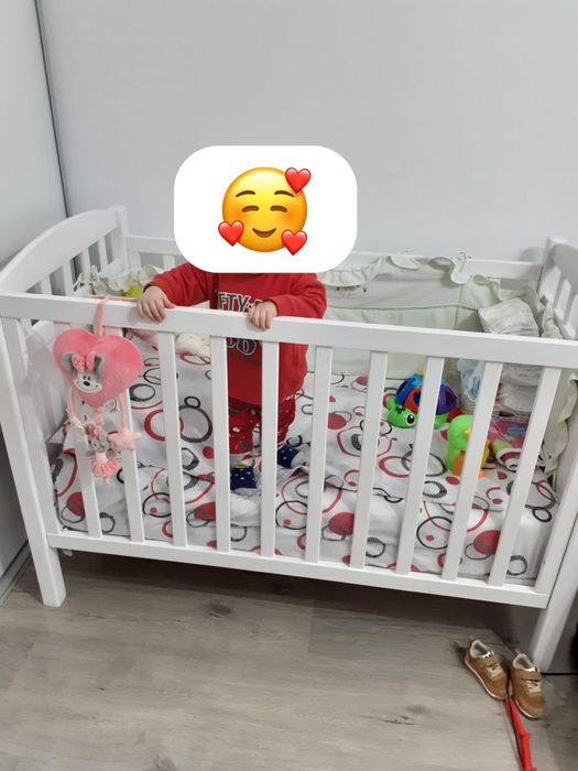Vand patut bebe din lemn
