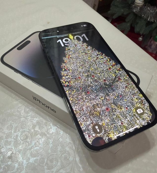 Продаю iPhone 14 Pro 256 гб