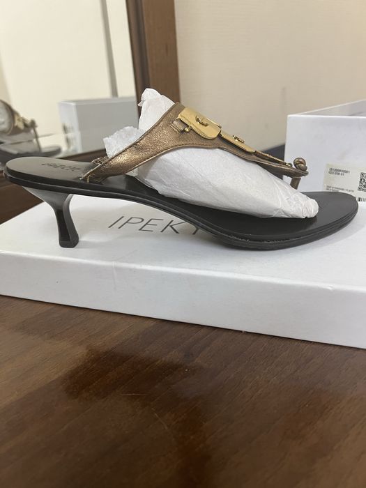 Продам туфли босоножки за 5000