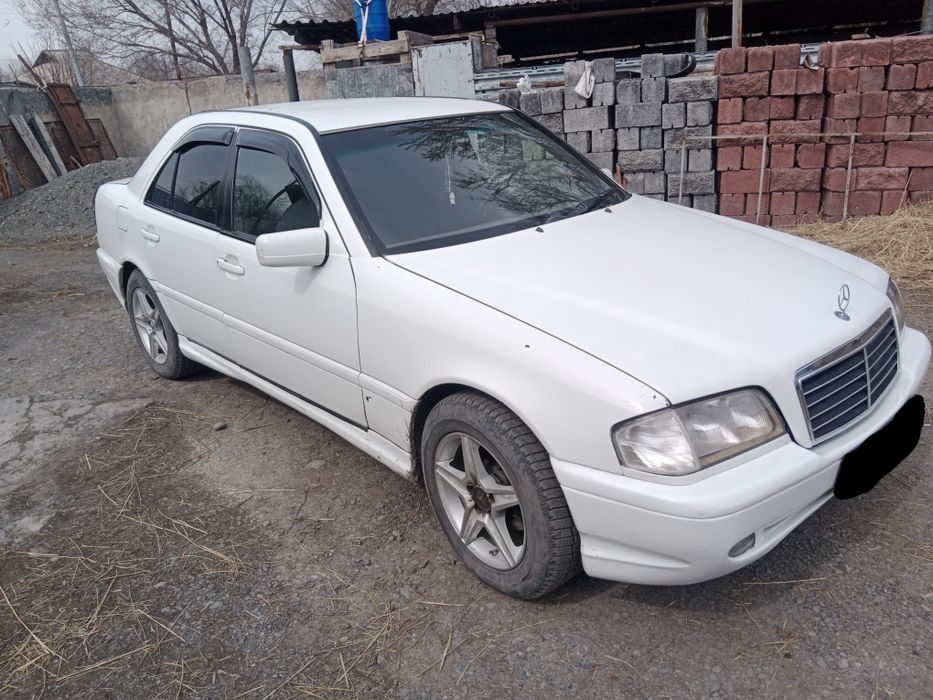 Мерседес c180 w202