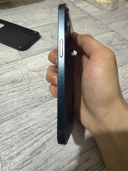 Айфон 13 128 гб/3