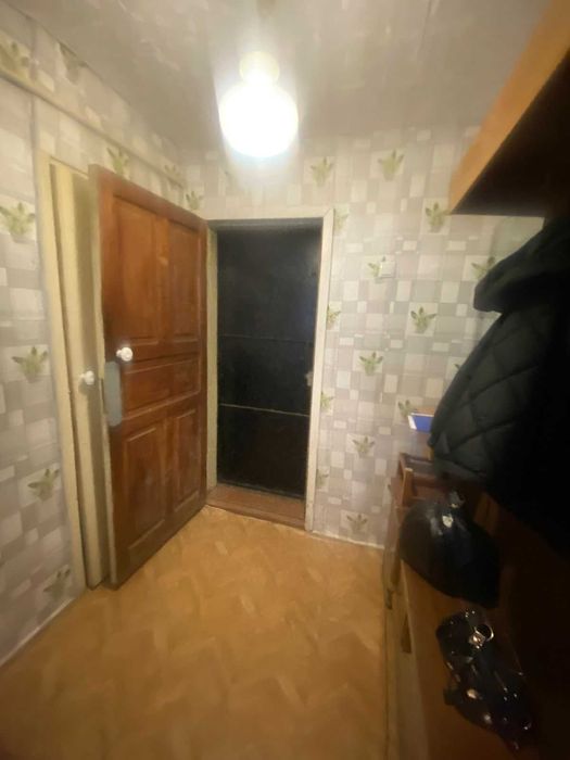 Продается однушка в районе жд вокзала.