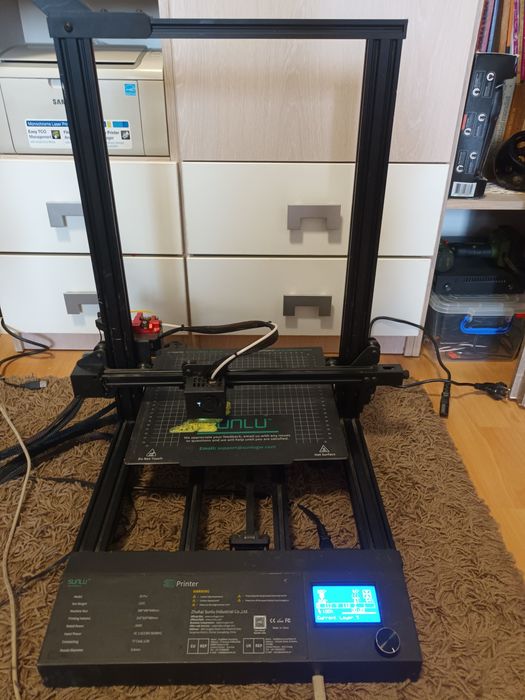 Vând sau schimb cu telefon imprimantă 3D SUNLU S8 Pro