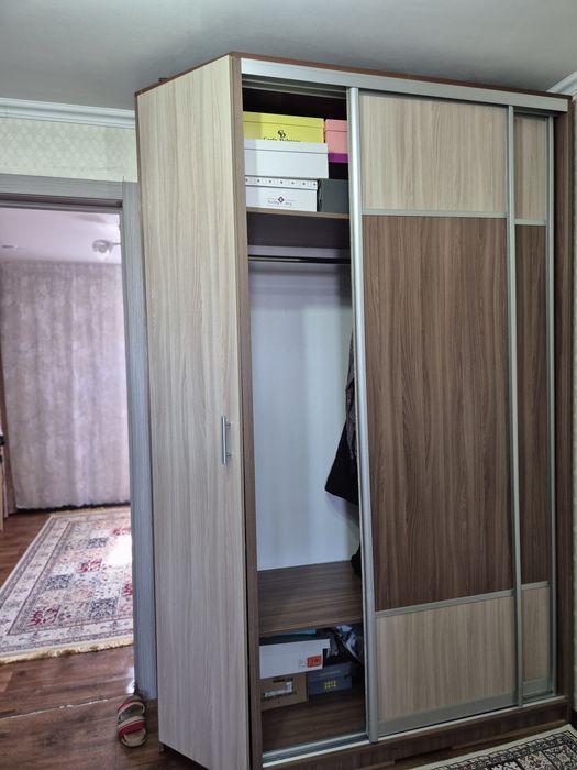 Продаю шкаф для прихожей