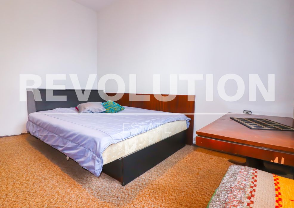 Дава се под наем Тристаен апартамент в Варна, Зимно кино Тракия - 72 кв.м за 450 € - Снимка #1