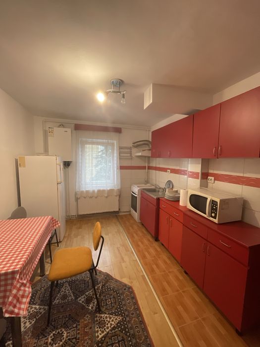 Inchiriez apartament cu o camera