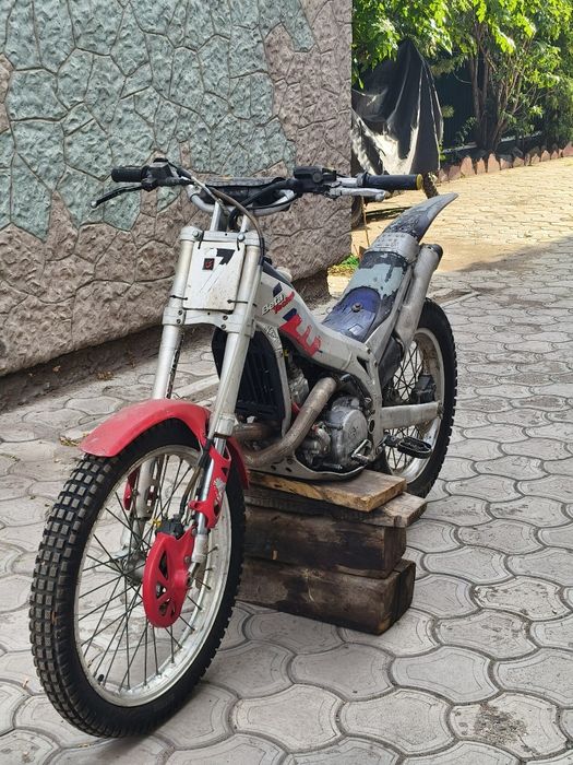 Мотоцикл Beta techno 250