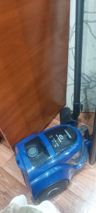 Продам пылесос Samsung