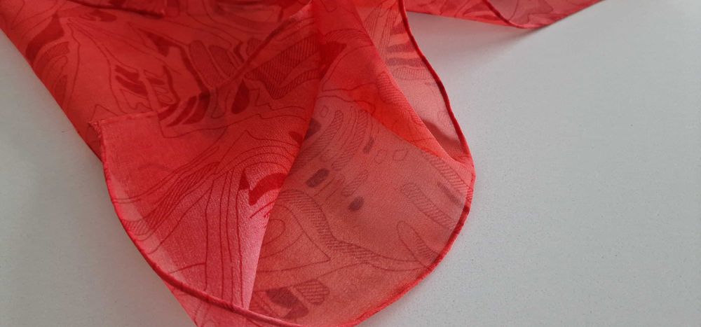 Немски копринен шал Giada, Нов!