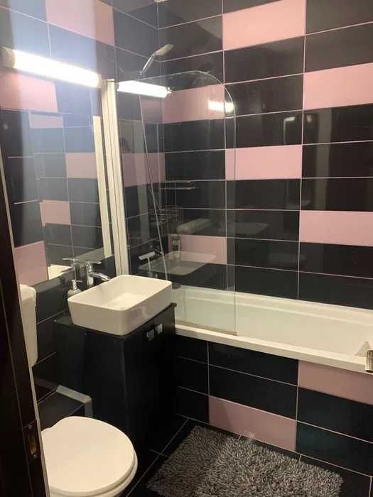 De inchiriat Apartament 2 camere Mobilat