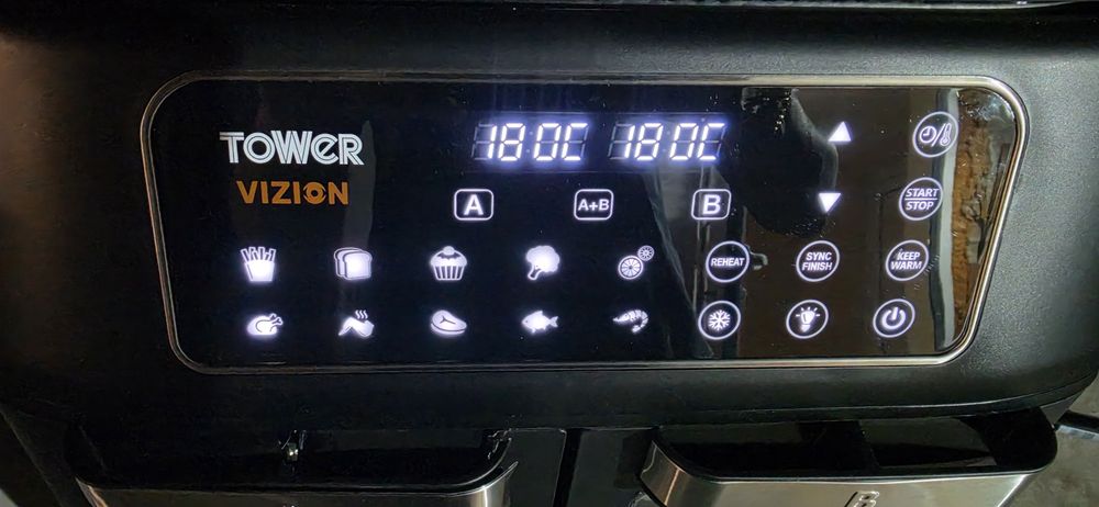Ейр фраер Tower 2400w