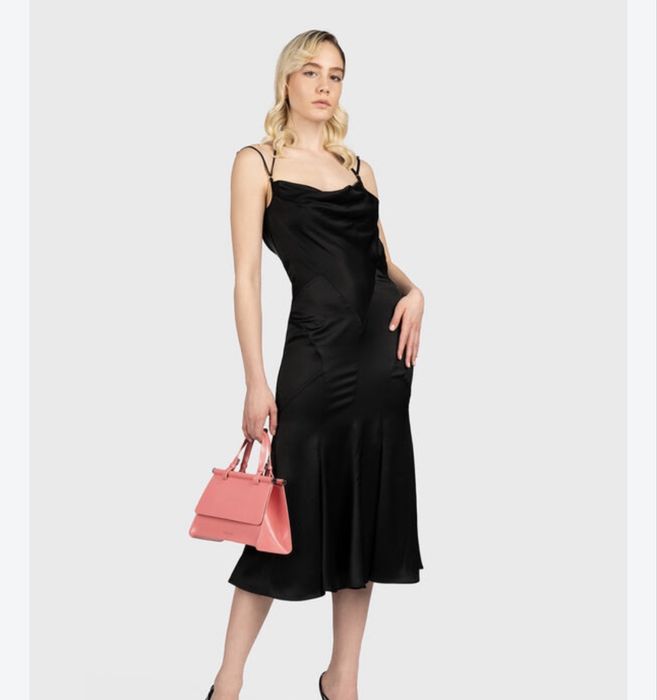 Оригинална коктейлна рокля TRUSSARDI