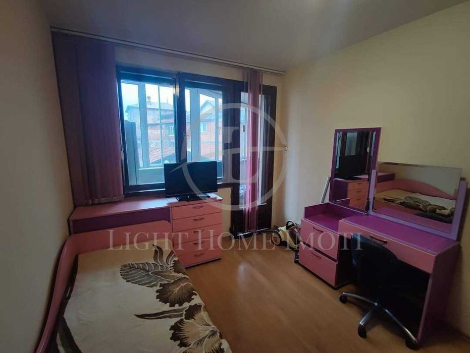 Продава се Четиристаен апартамент в Пловдив, Център - 102 кв.м за 2922 €/кв.м - Снимка #8