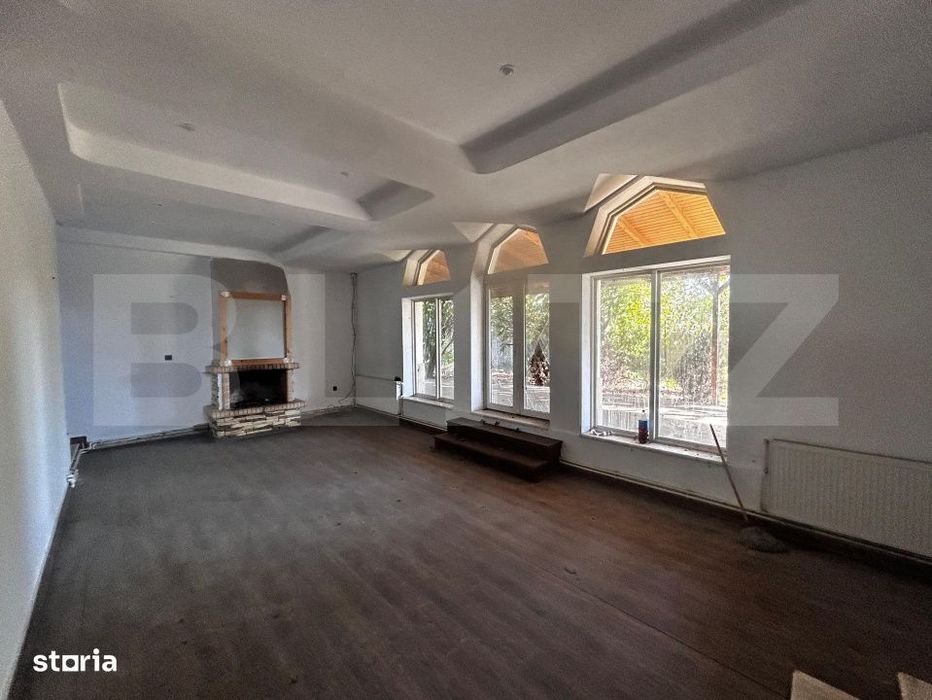 Casa de vanzare, 300 mp, strada Jiului