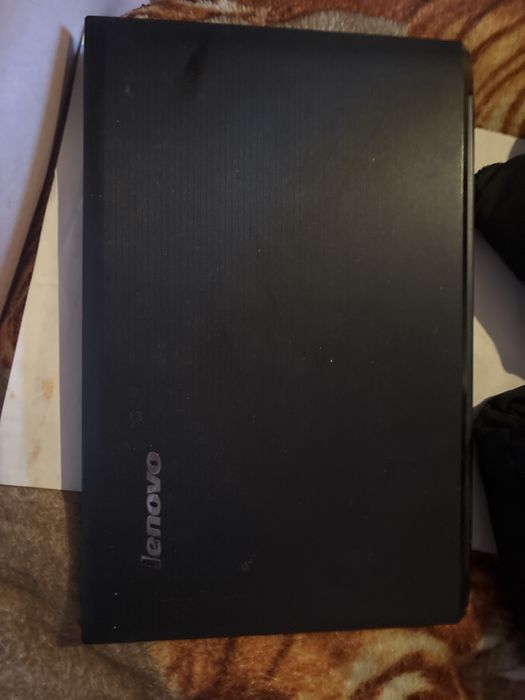 на запчасти ноутбук