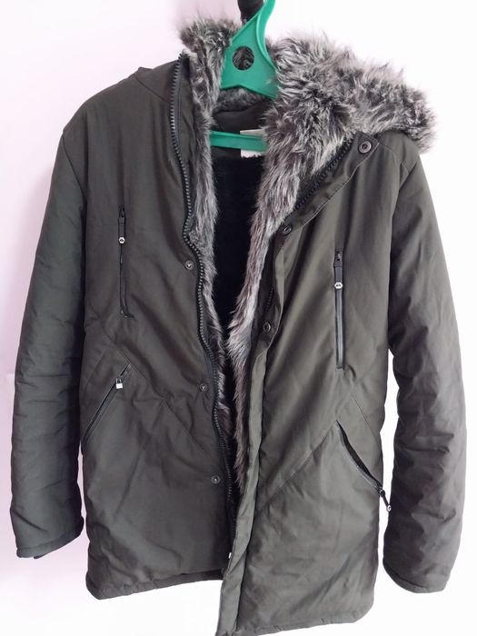 Мужская куртка..